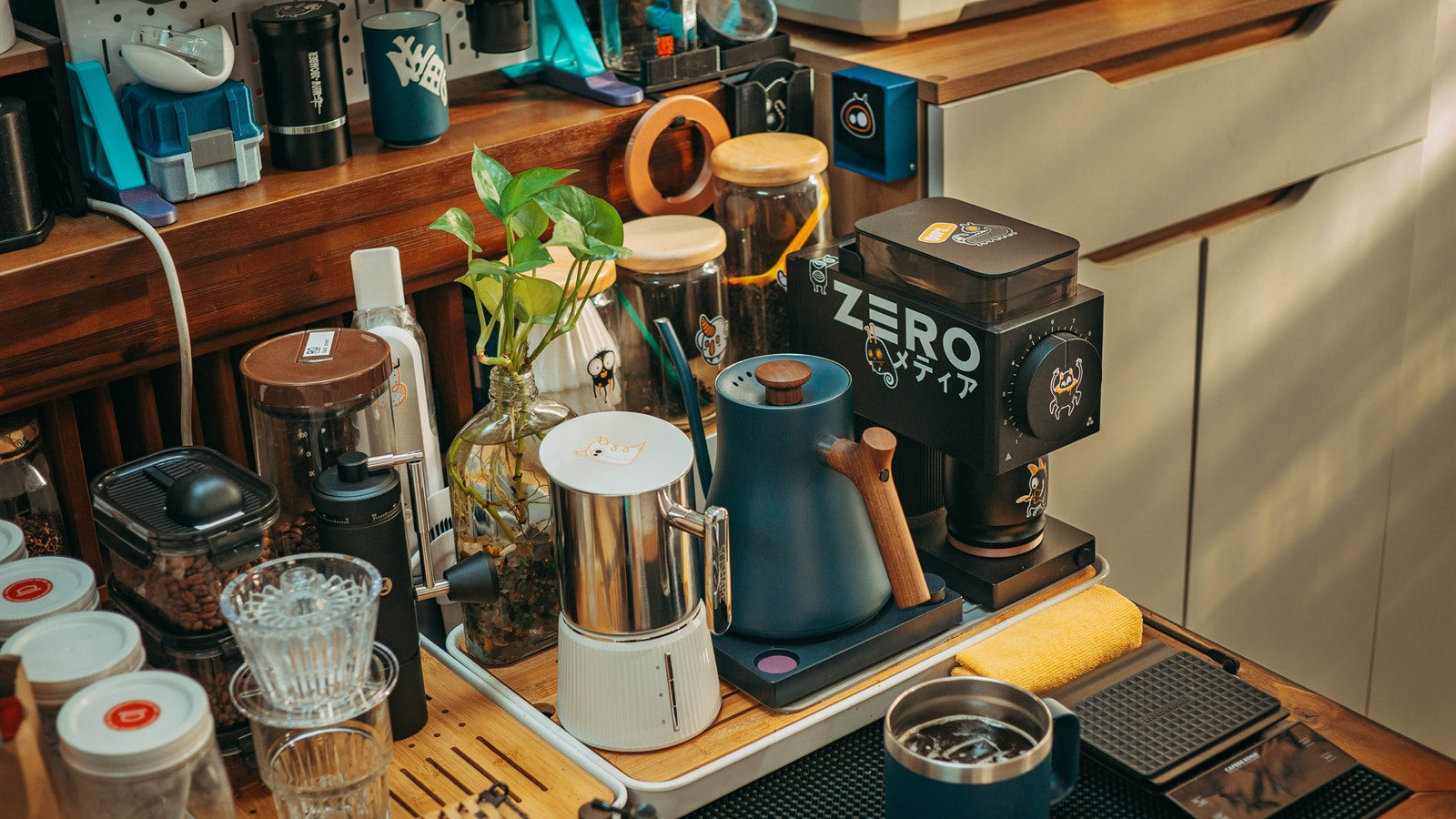Coffee Bar Accessory Gift Guide: Choose by the Station They Already Own