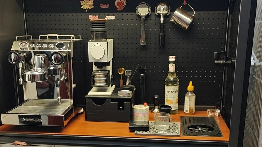 Coffee Bar Decor Details: 7 Small Ideas Worth Borrowing
