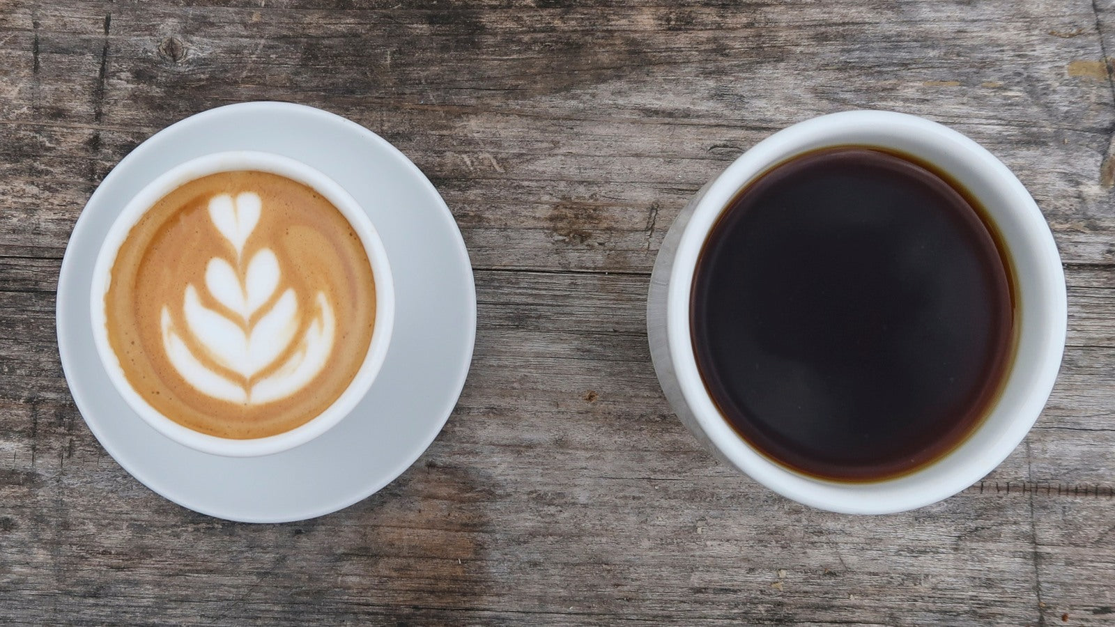 Latte and black coffee introduce a comparison of caffeine across common café drinks
