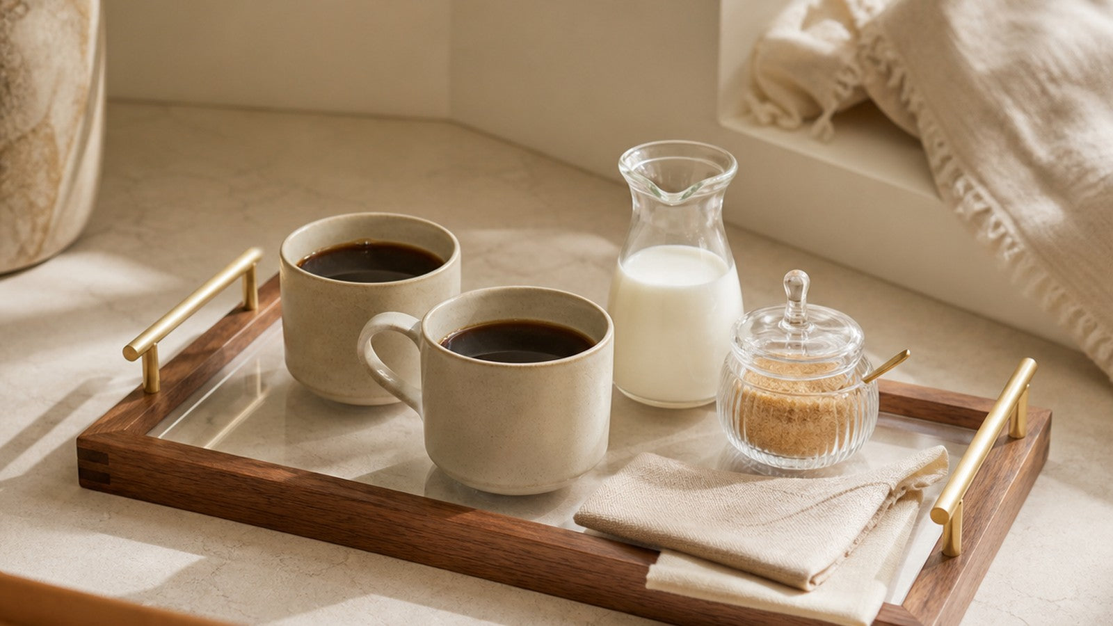 Coffee Serving Tray Size Guide: 35 × 15 vs. 40 × 20 cm