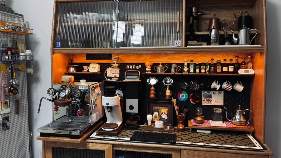 Warm Wood Coffee Bar Ideas: 7 Real Setups to Borrow From